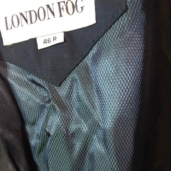 EUC Men’s London Fog Raincoat - Picture 4 of 8